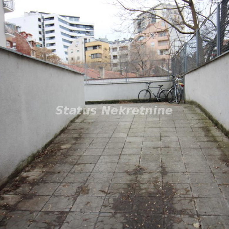 Garaža na prodaju, Grbavica, Novi Sad, 18m², 36.000 €