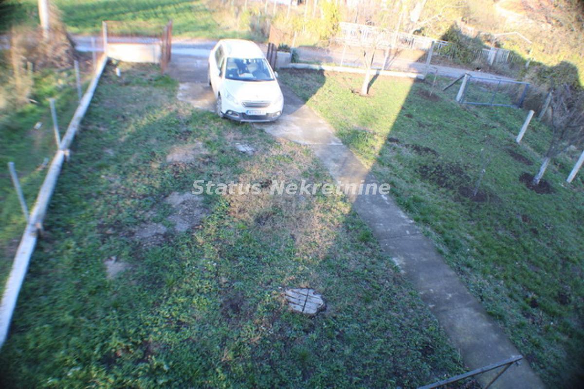 Kuća na prodaju, Inđija, 79m², 77.250 €