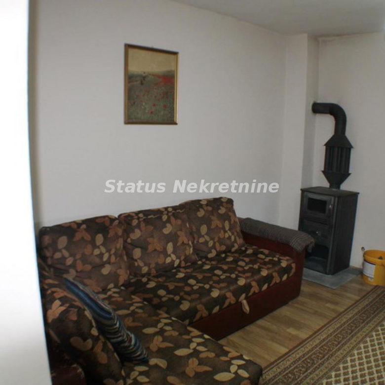 Kuća na prodaju, Inđija, 79m², 77.250 €