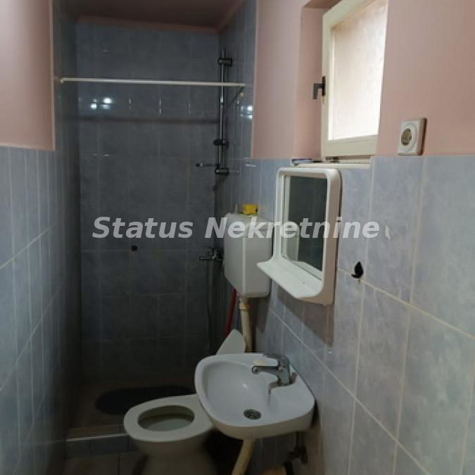 Kuća na prodaju, Šid, 122m², 62.000 €