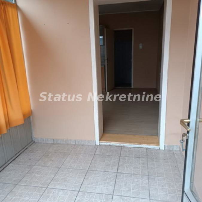 Kuća na prodaju, Šid, 122m², 62.000 €