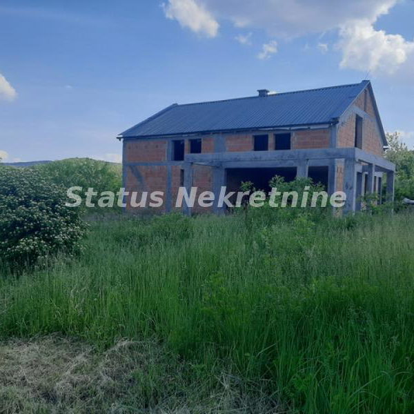 Kuća na prodaju, Ledinci, Novi Sad, 300m², 220.000 €