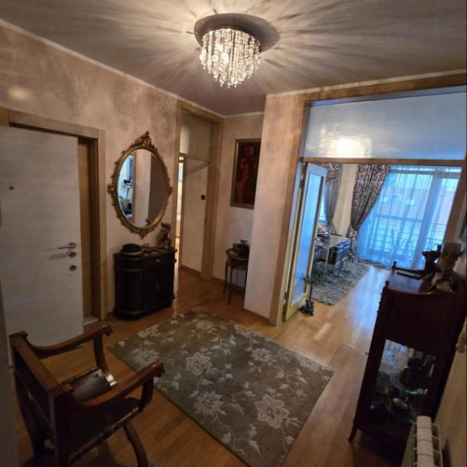 Četvorosoban stan na prodaju, Centar, Novi Sad, 131m², 503.000 €