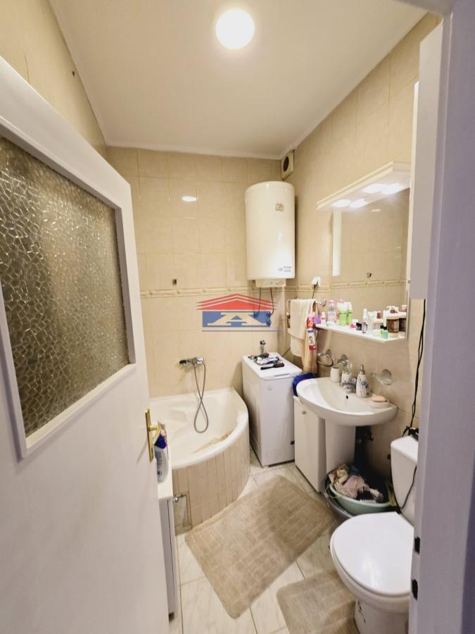 Četvorosoban stan na prodaju, Centar, Novi Sad, 87m², 236.900 €