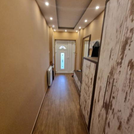 Kuća na prodaju, Sremska Kamenica, Novi Sad, 160m², 360.500 €
