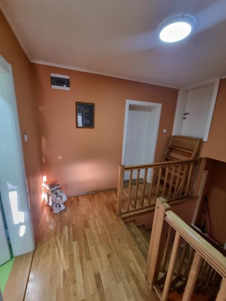 Kuća na prodaju, Sremska Kamenica, Novi Sad, 160m², 360.500 €