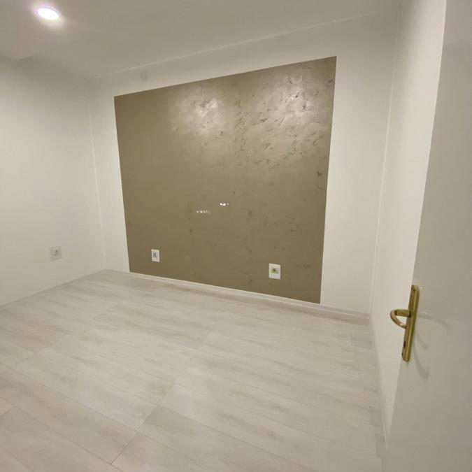 Trosoban stan na prodaju, Centar, Kikinda, 64m², 70.000 €