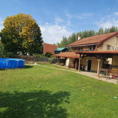 Kuća na prodaju, Kamenjar, Novi Sad, 168m², 204.300 €