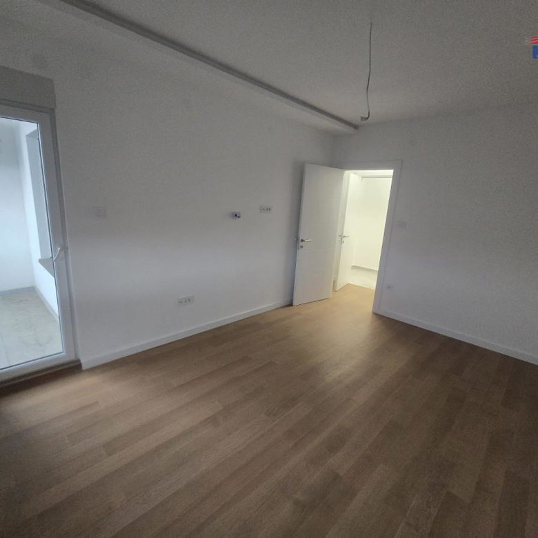 Petosoban stan na prodaju, Salajka, Novi Sad, 129m², 292.320 €