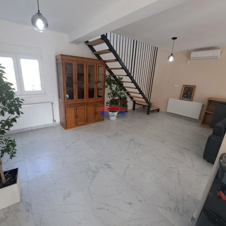 Kuća na prodaju, Kamenjar, Novi Sad, 120m², 278.100 €