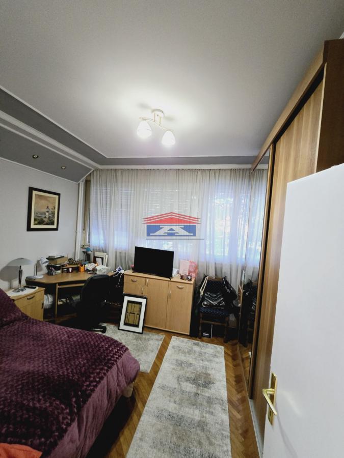 Četvorosoban stan na prodaju, Centar, Novi Sad, 87m², 236.900 €