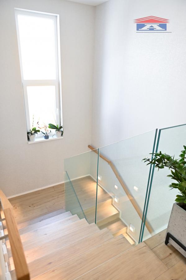 Kuća na prodaju, Petrovaradin, Novi Sad, 360m², 790.000 €