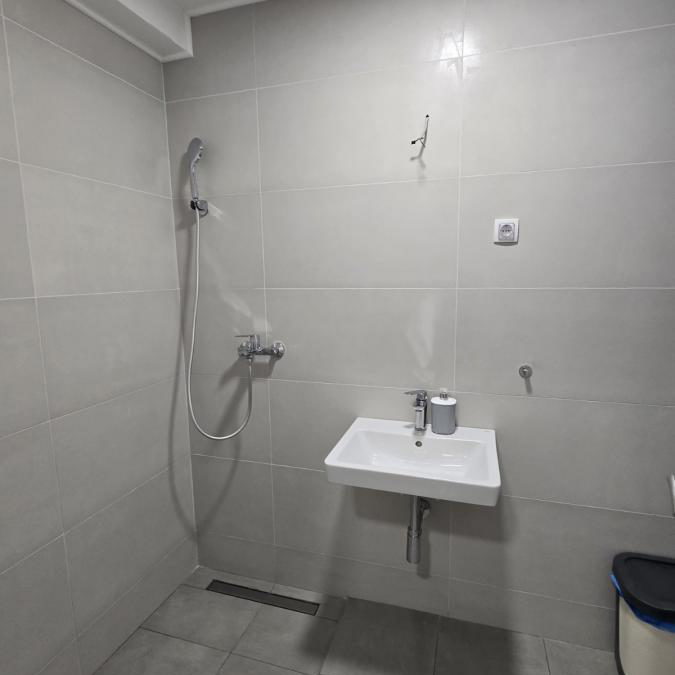 Lokal za izdavanje, Telep, Novi Sad, 230m², 1.900 €/mes