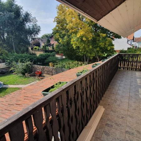Kuća na prodaju, Kamenjar, Novi Sad, 168m², 204.300 €