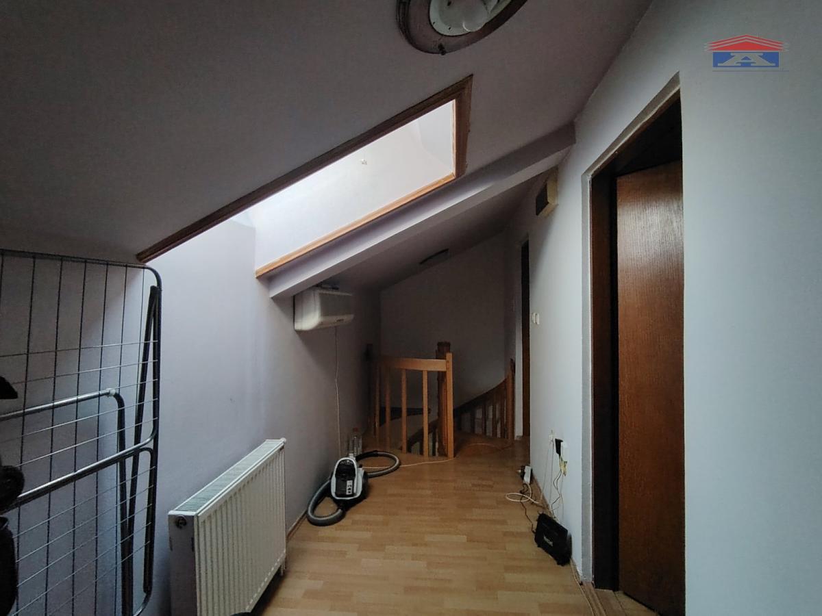 actionimagesite40agencyanekretnineimgikjzpkbfjy-viber-image-2025-02-07-17-10-23-457 Trosoban stan na prodaju, Grbavica, Novi Sad, 81m², 180.000 €