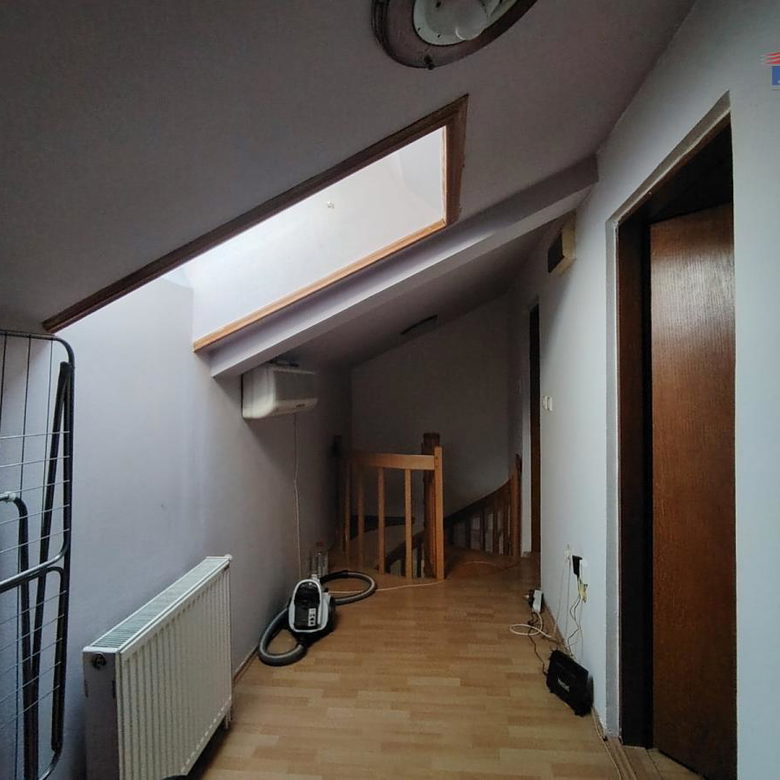 Trosoban stan na prodaju, Grbavica, Novi Sad, 81m², 180.000 €