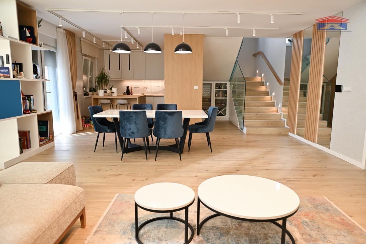 Kuća na prodaju, Petrovaradin, Novi Sad, 360m², 790.000 €