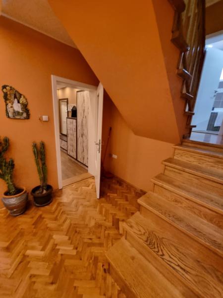 Kuća na prodaju, Sremska Kamenica, Novi Sad, 160m², 360.500 €