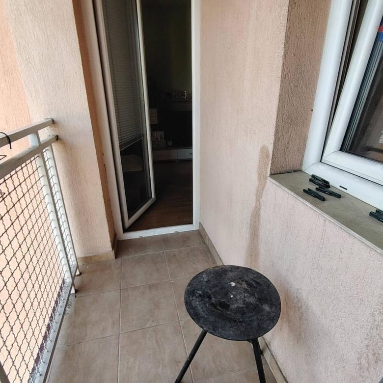 Trosoban stan na prodaju, Grbavica, Novi Sad, 81m², 180.000 €