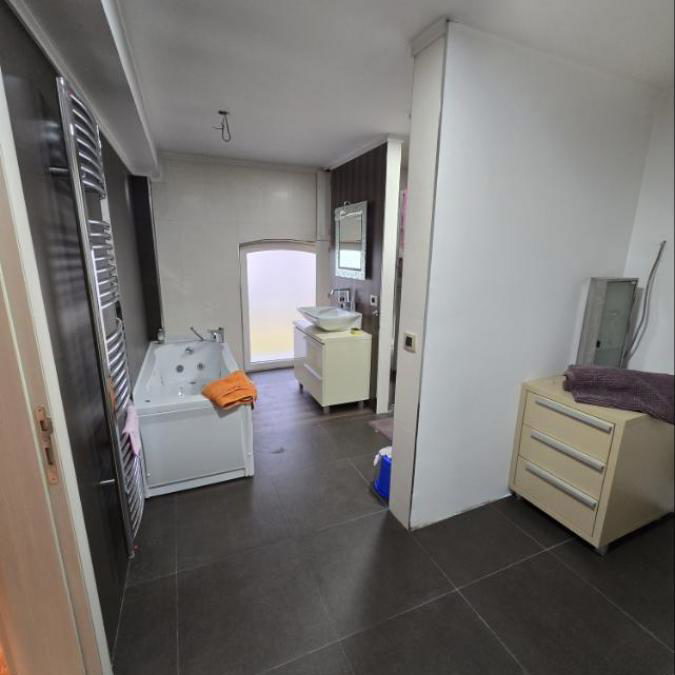 Lokal za izdavanje, Centar, Novi Sad, 119m², 1.300 €/mes