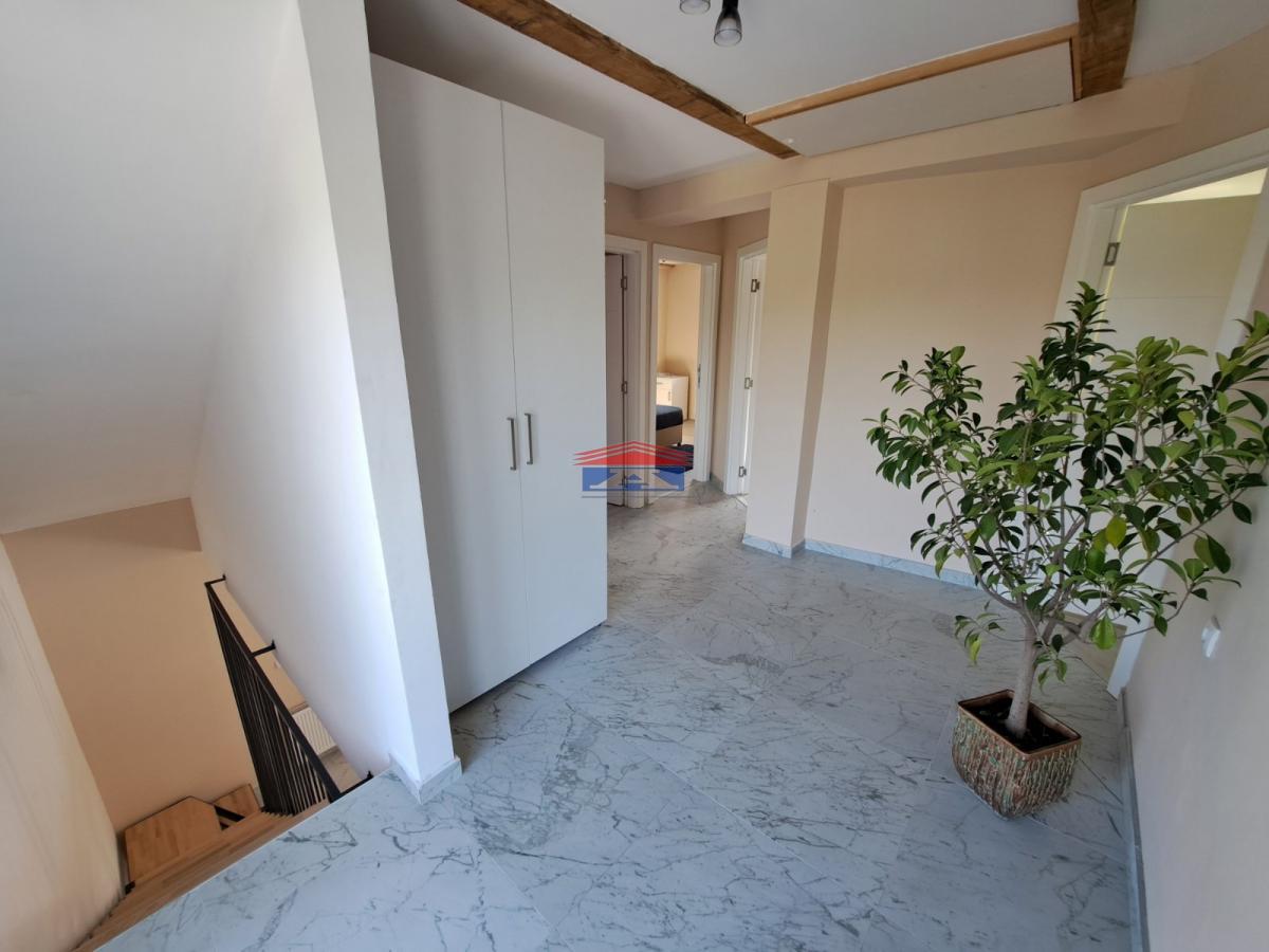 Kuća na prodaju, Kamenjar, Novi Sad, 120m², 278.100 €