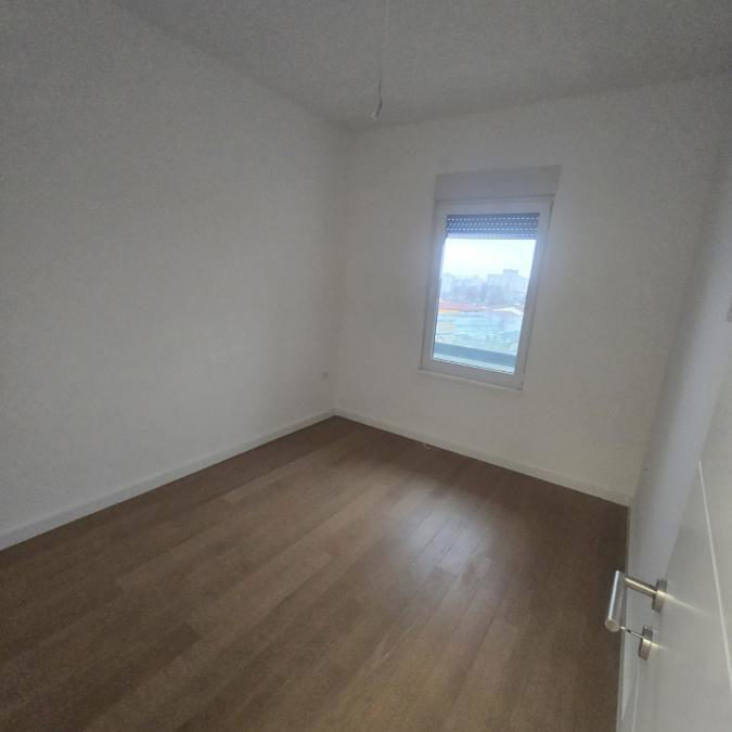 Petosoban stan na prodaju, Salajka, Novi Sad, 129m², 292.320 €