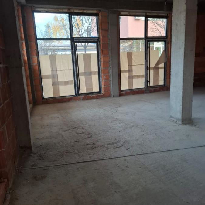 Lokal za izdavanje, Sajmište, Novi Sad, 220m², 3.500 €/mes