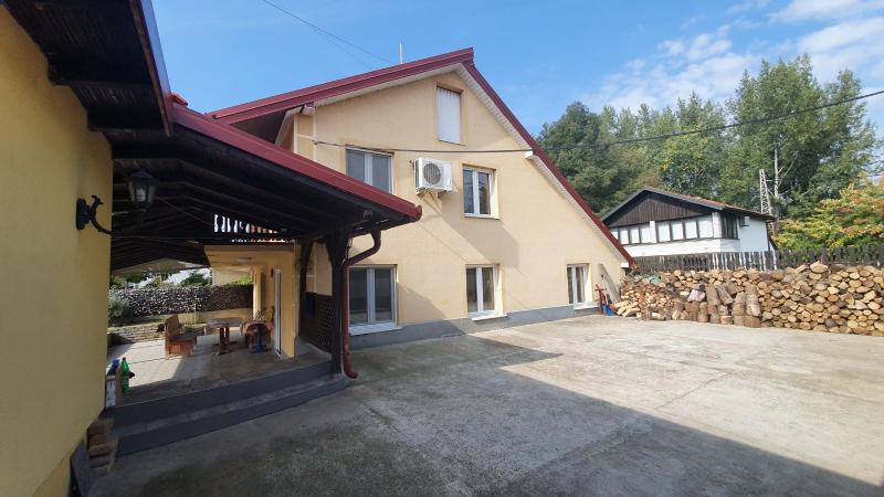 Kuća na prodaju, Kamenjar, Novi Sad, 168m², 204.300 €