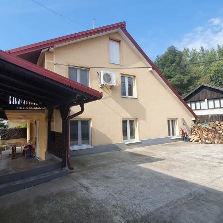 Kuća na prodaju, Kamenjar, Novi Sad, 168m², 204.300 €