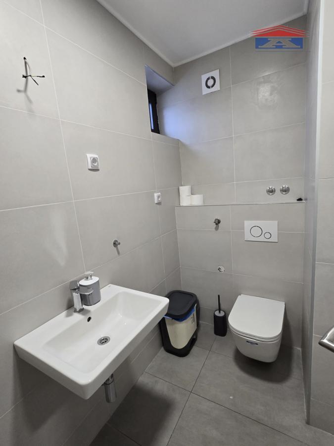 Lokal za izdavanje, Telep, Novi Sad, 230m², 1.900 €/mes