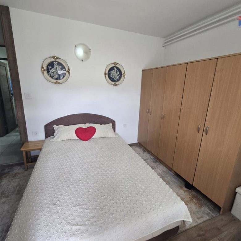 Četvorosoban stan na prodaju, Grbavica, Novi Sad, 108m², 311.500 €
