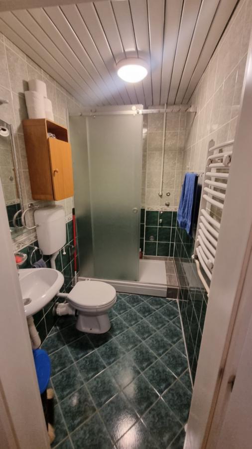 Trosoban stan na prodaju, Grbavica, Novi Sad, 66m², 195.700 €