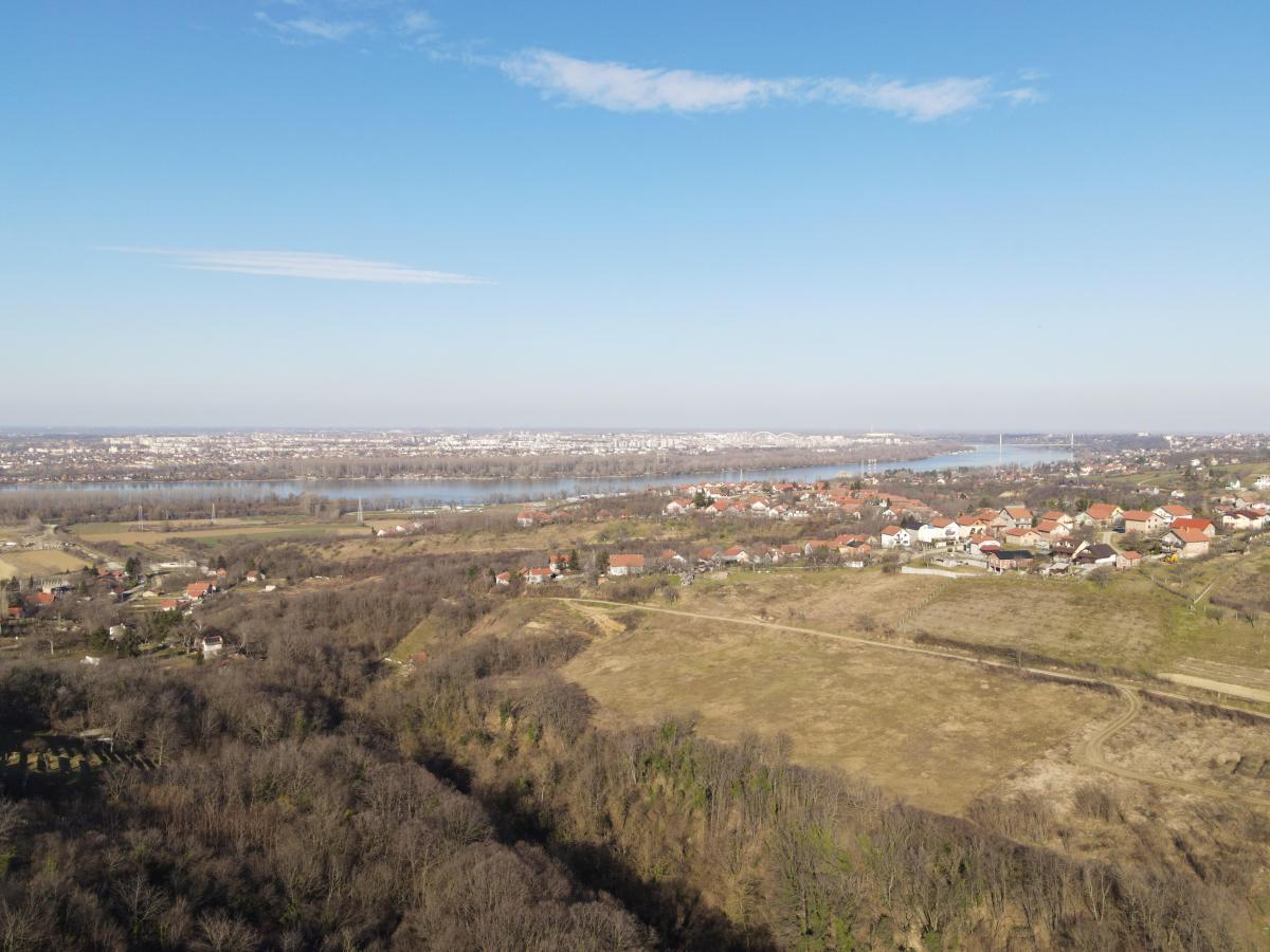Plac na prodaju, Ledinci, Novi Sad, 122,68 ari, 685.000 €