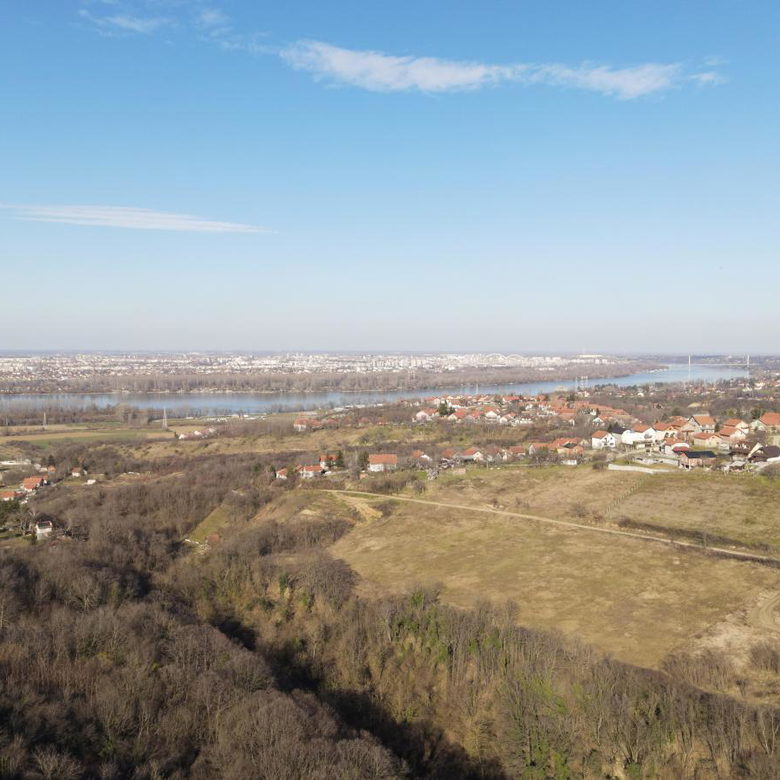 Plac na prodaju, Ledinci, Novi Sad, 122,68 ari, 685.000 €