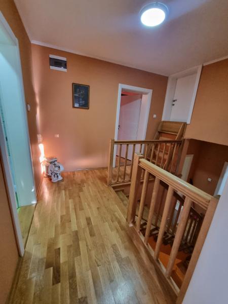 Kuća na prodaju, Sremska Kamenica, Novi Sad, 160m², 360.500 €