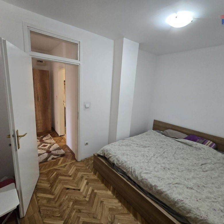 Troiposoban stan na prodaju, Bulevar Oslobođenja, Novi Sad, 92m², 208.500 €