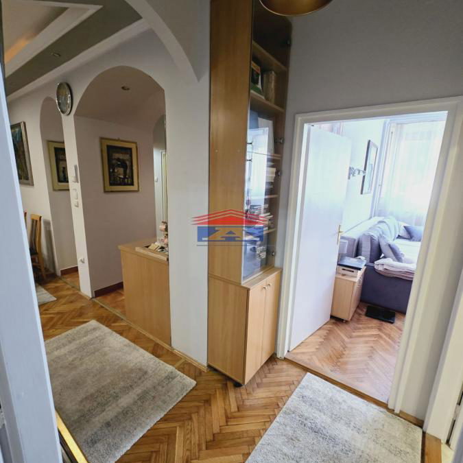 Četvorosoban stan na prodaju, Centar, Novi Sad, 87m², 236.900 €