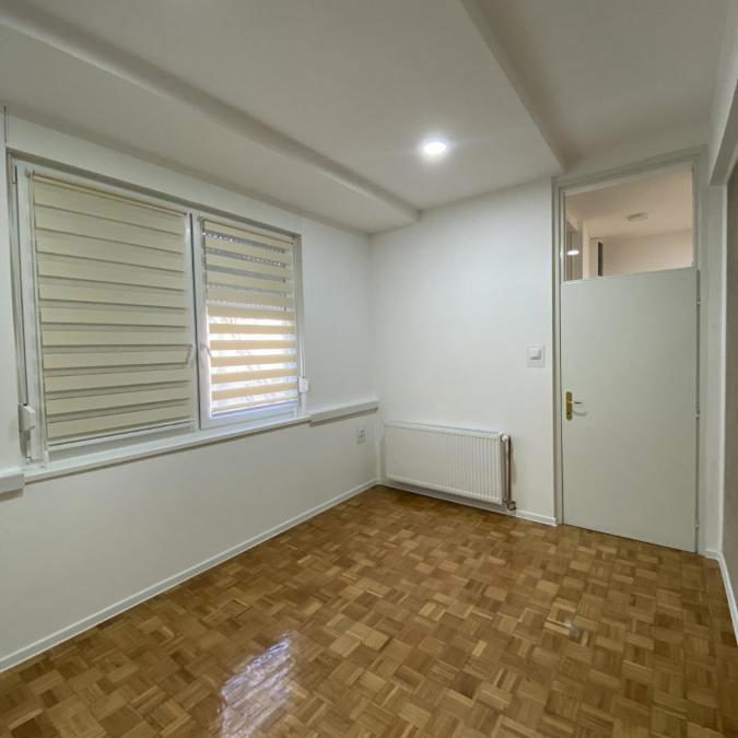 Trosoban stan na prodaju, Centar, Kikinda, 64m², 70.000 €