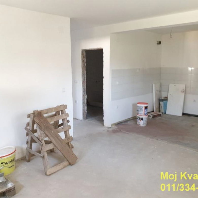 Stan Prodaja Beograd Resnik 76 m2