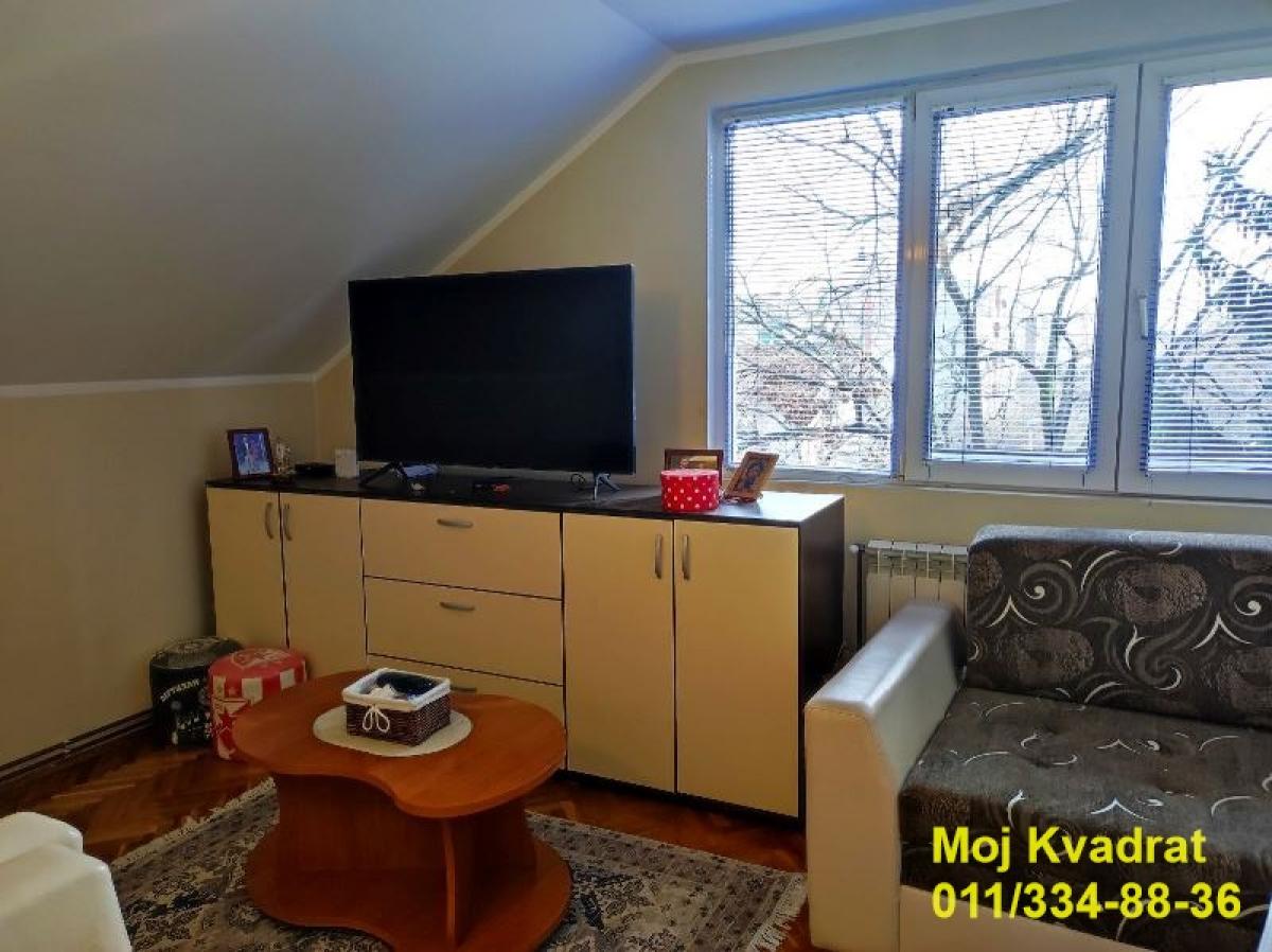 Stan Prodaja Beograd Stan Prodaja Beograd Zemun Polje 104 m2