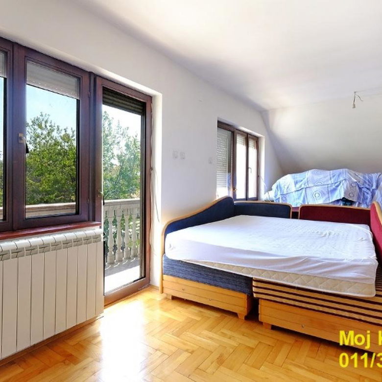 Kuća Prodaja Beograd Altina 273 m2
