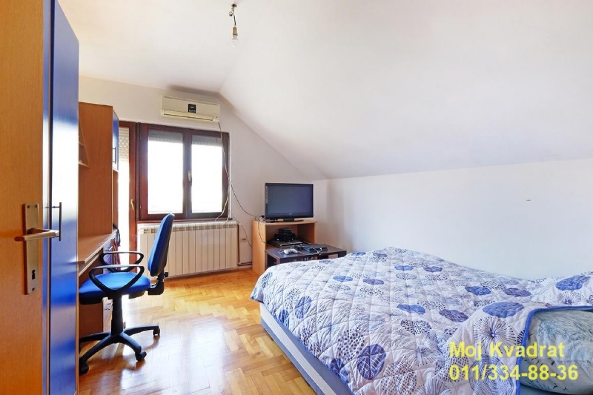 Kuća Prodaja Beograd Kuća Prodaja Beograd Altina 273 m2