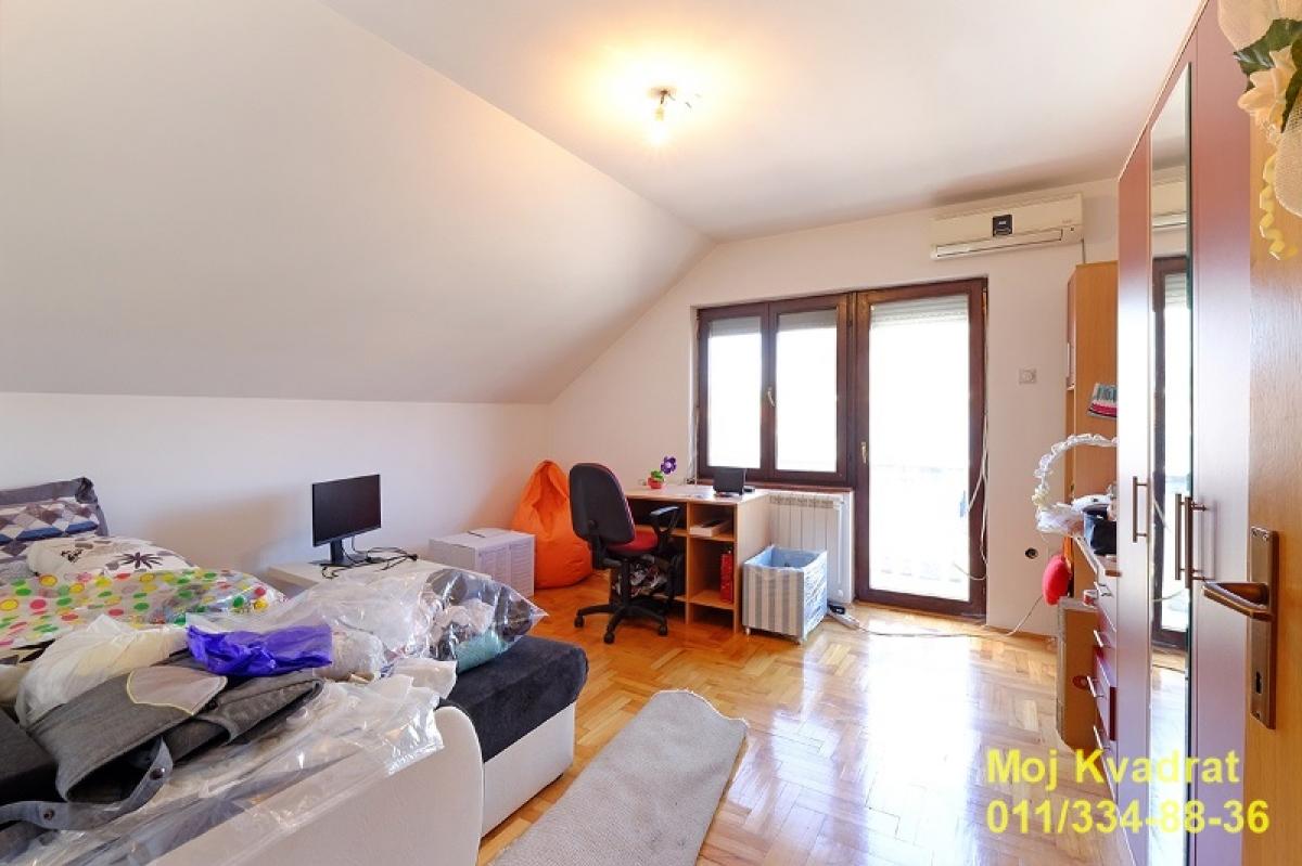 Kuća Prodaja Beograd Kuća Prodaja Beograd Altina 273 m2