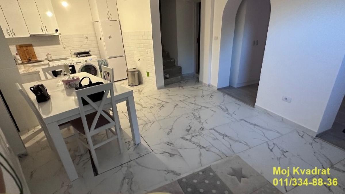 Stan Prodaja Beograd Pašino Brdo 102 m2