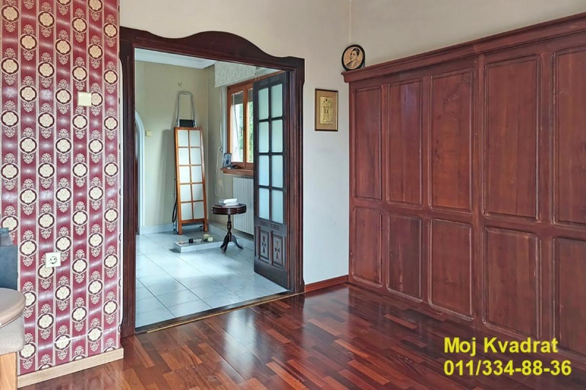 Kuća Prodaja Beograd Kuća Prodaja Beograd Banovo Brdo 200 m2