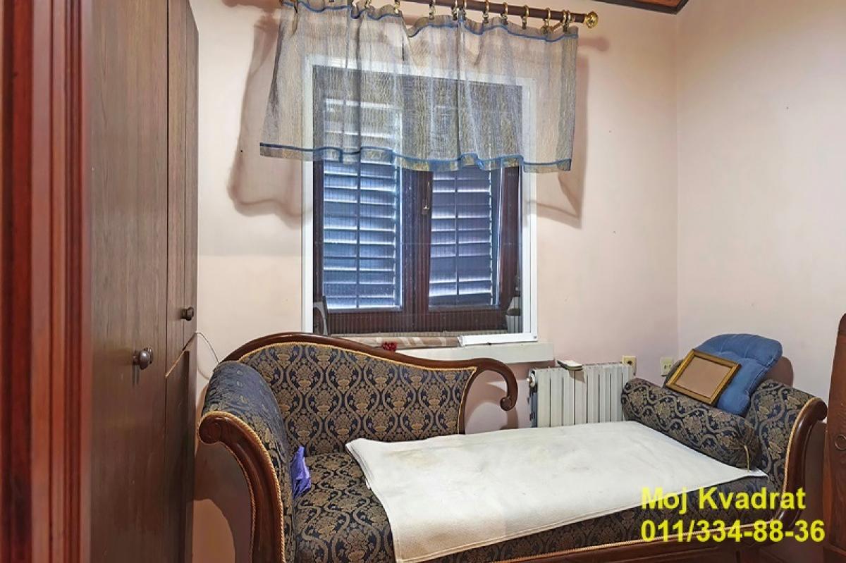 Kuća Prodaja Beograd Kuća Prodaja Beograd Banovo Brdo 200 m2