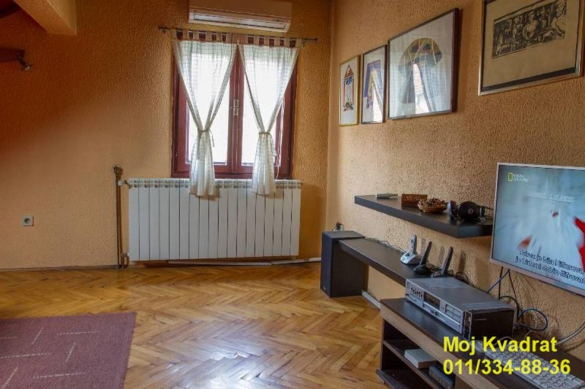 Stan Prodaja Beograd Bele Vode 177 m2