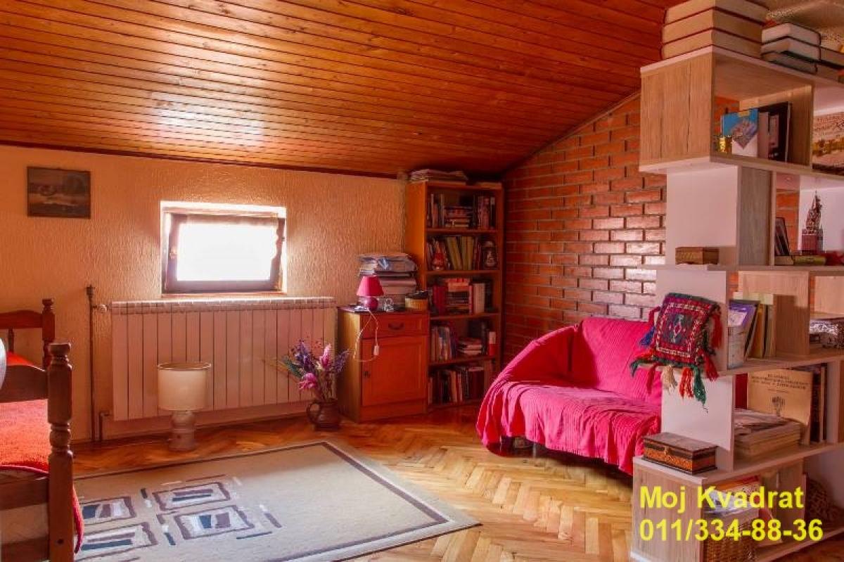 Stan Prodaja Beograd Bele Vode 177 m2