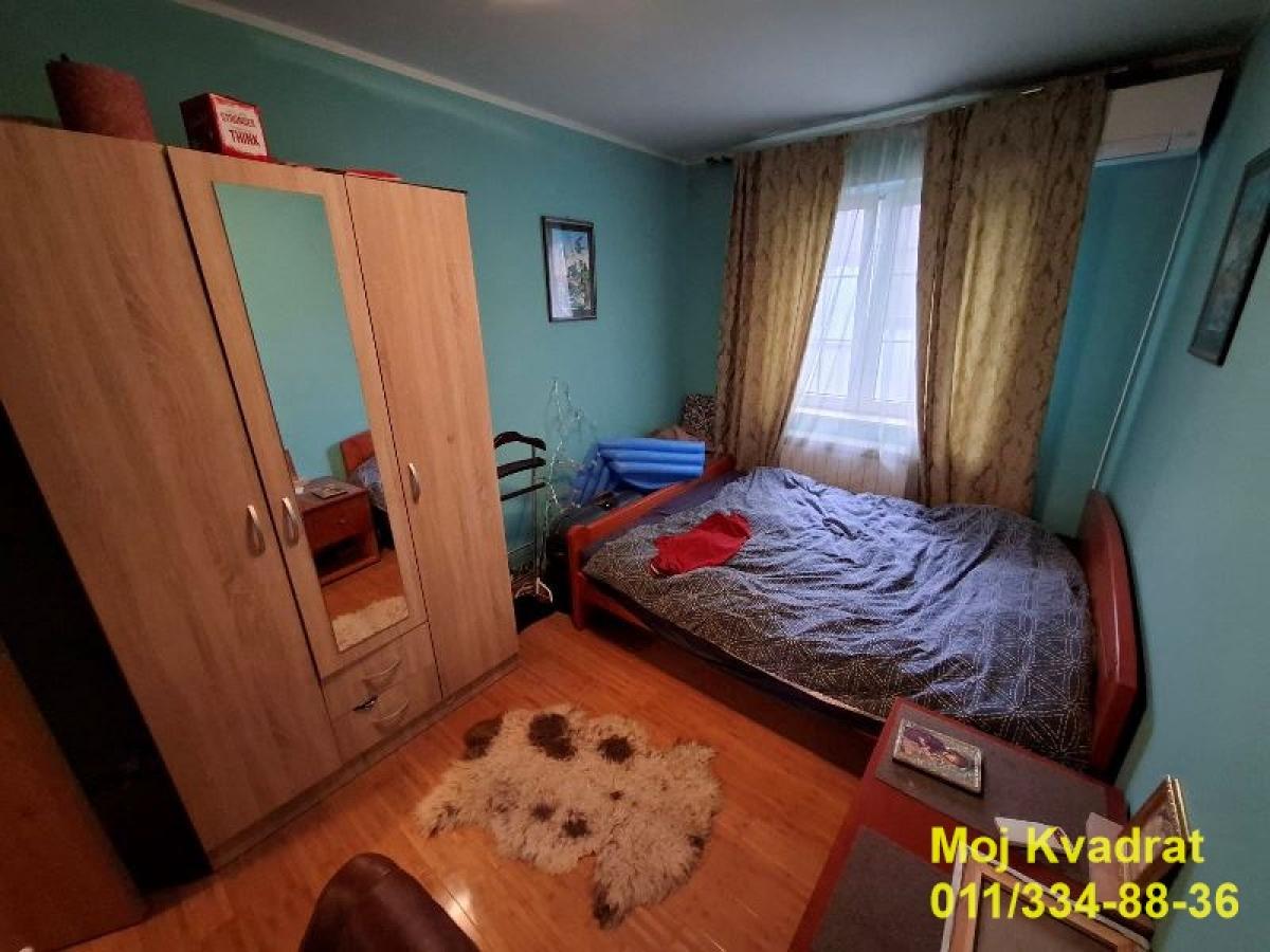Kuća Prodaja Beograd Kuća Prodaja Beograd Sremčica 300 m2