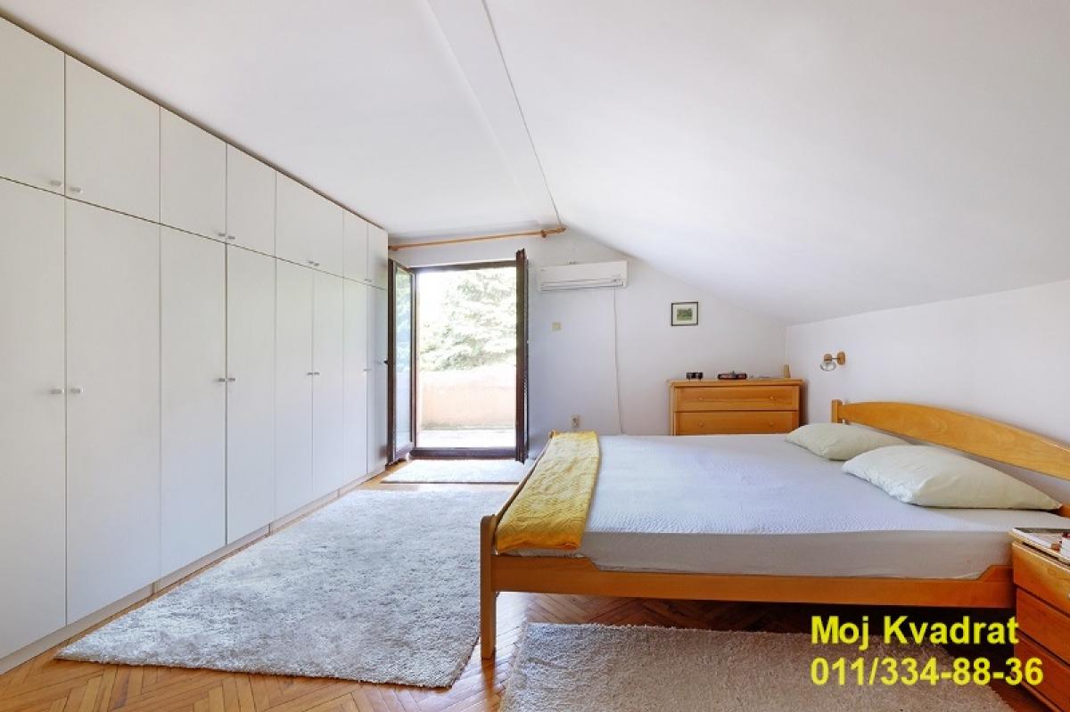 Kuća Prodaja Beograd Kuća Prodaja Beograd Dušanovac 250 m2